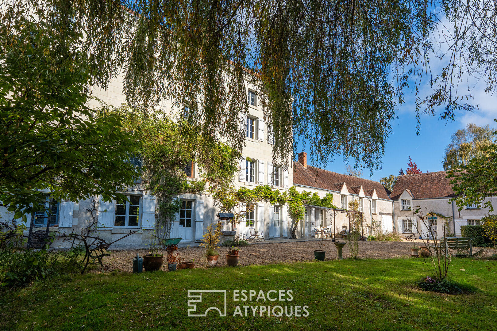 Maison 13 pièces 340 m² · à Saint-Georges-sur-Cher · 340 m² · 695 000 €