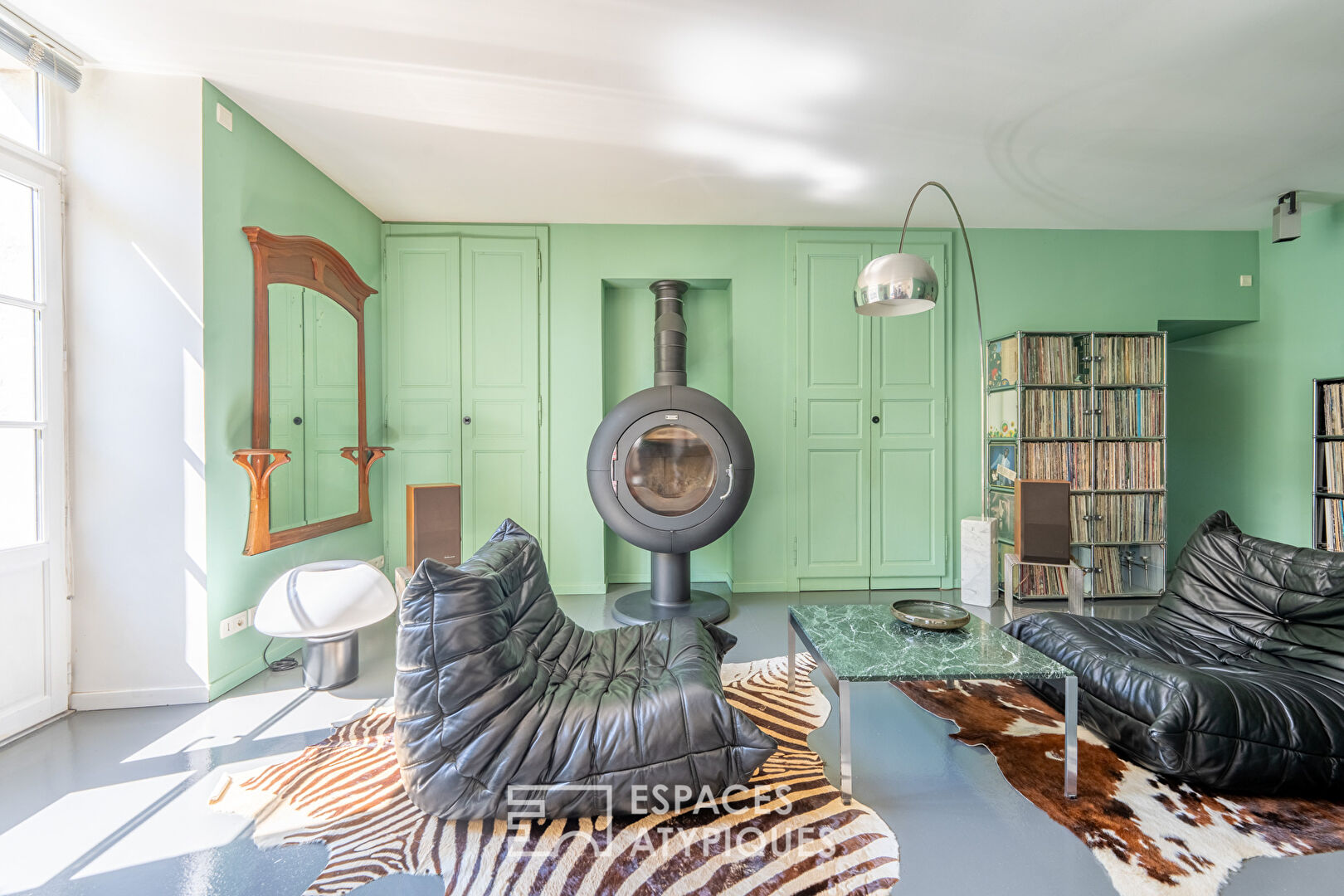 Ancien presbytère rénové en coeur de village