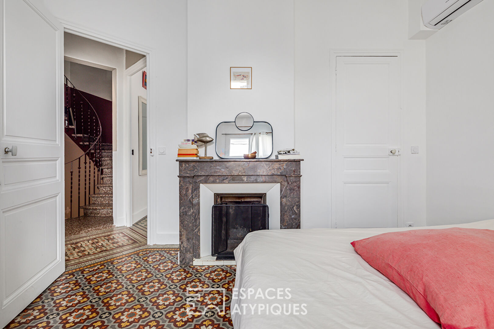 L’élégance du charme ancien au coeur de Torreilles