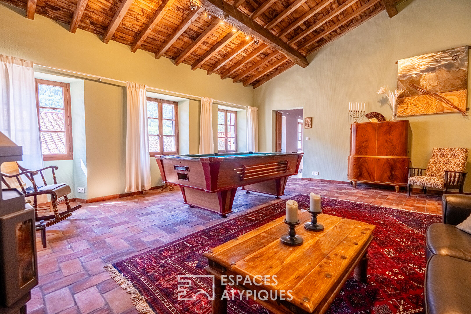 Propriété de charme avec piscine, vue montagne et cachet d’exception