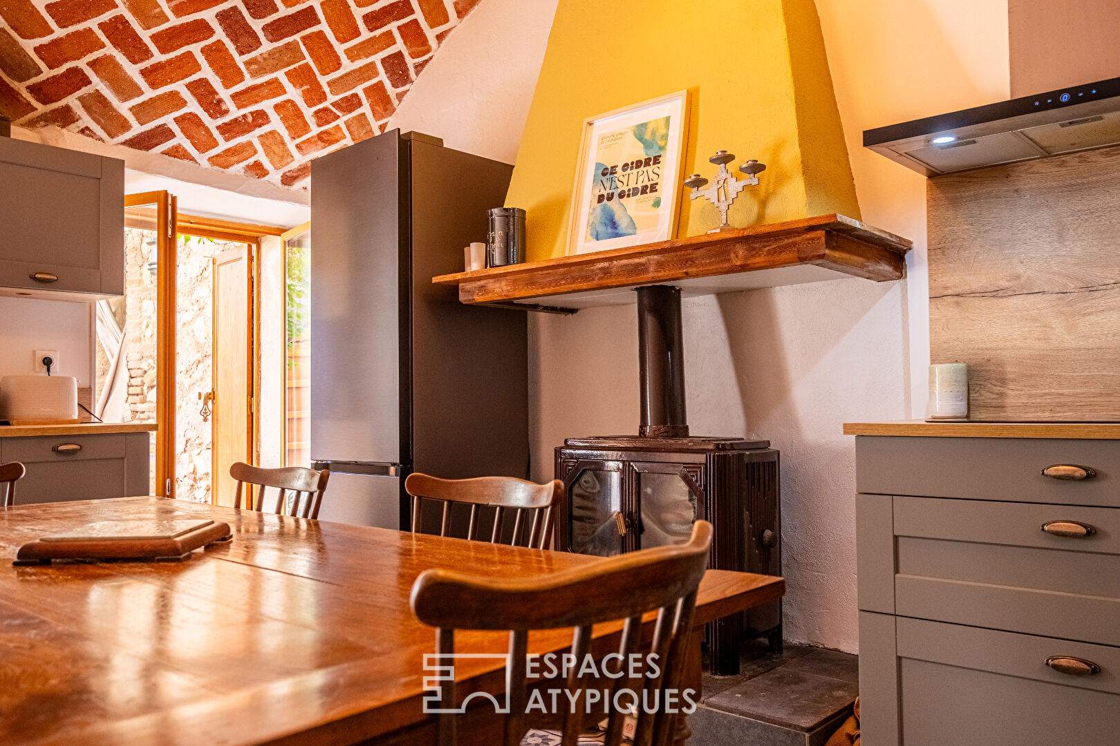 Charmante maison au centre du village avec espace extérieur