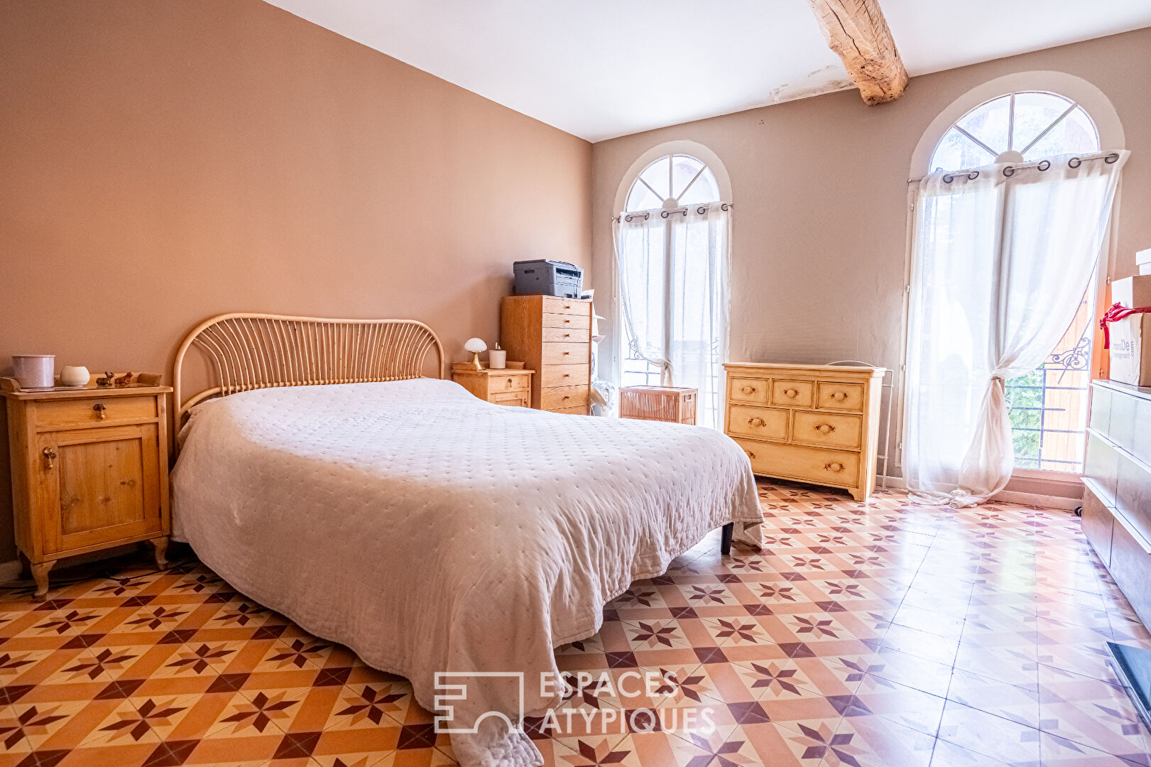 Charmante maison au centre du village avec espace extérieur