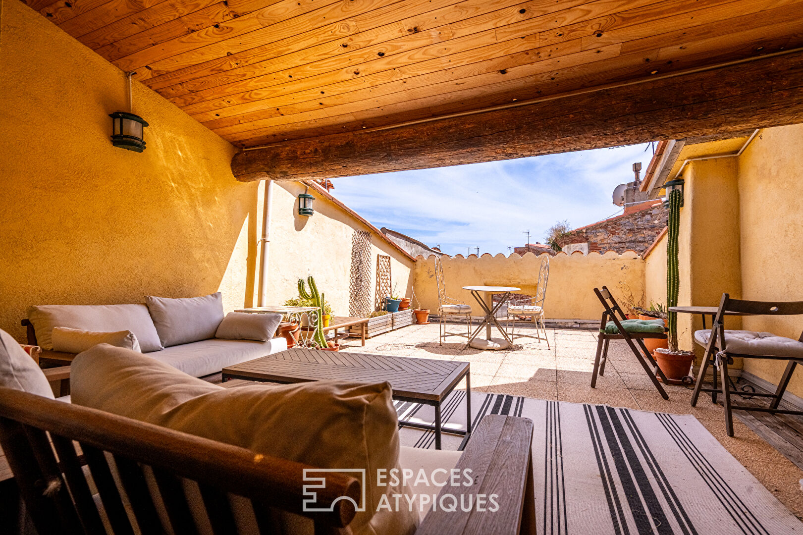 Charmante maison au centre du village avec espace extérieur