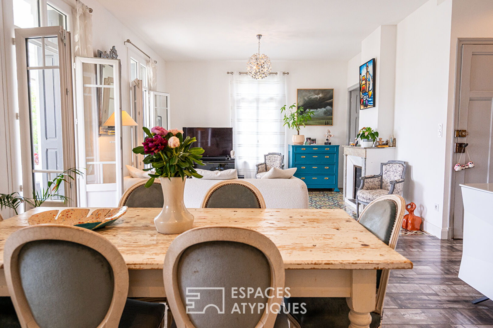 Maison de maître rénovée avec gites attenants