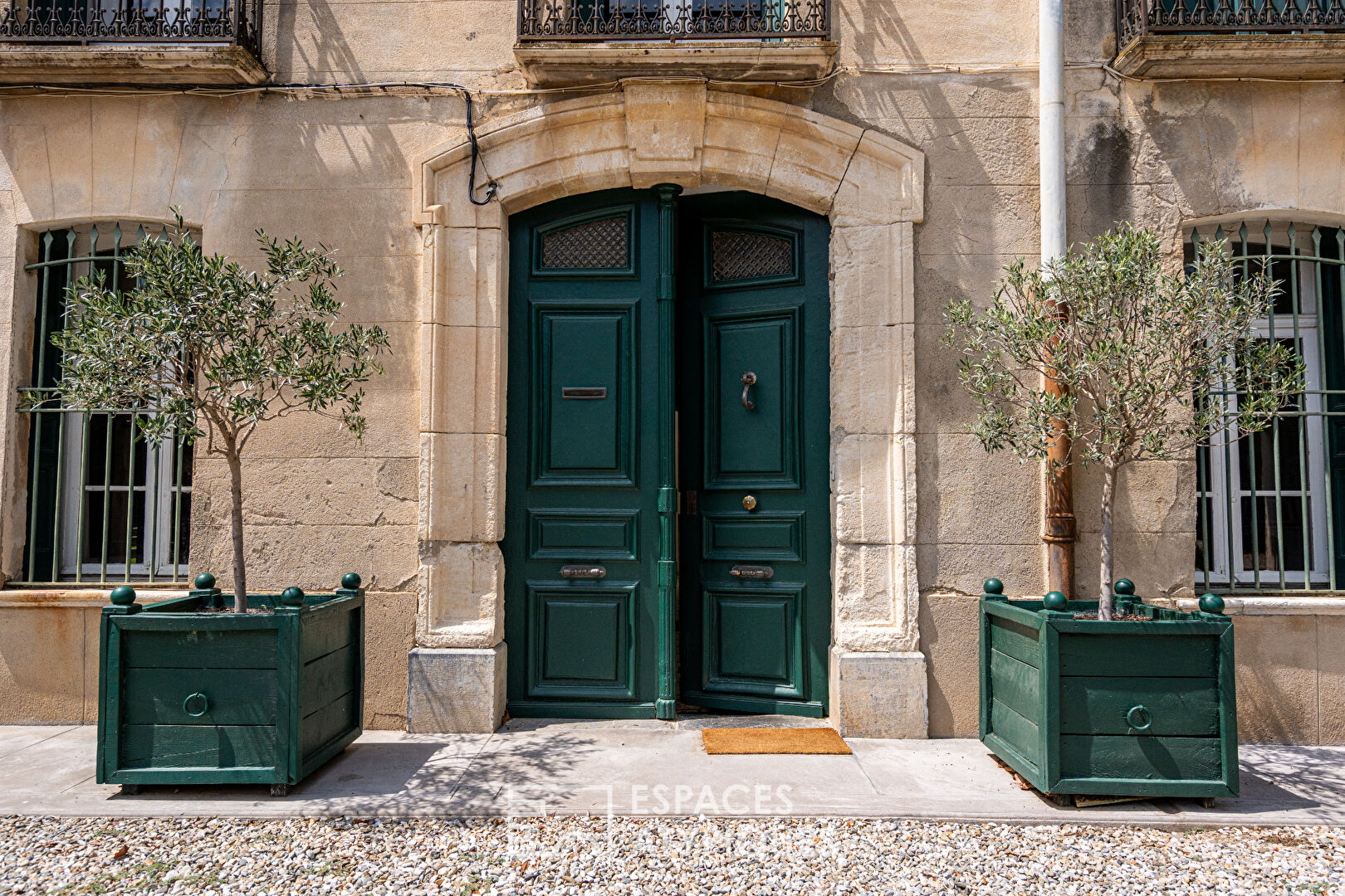 Splendide maison bourgeoise avec jardin bucolique