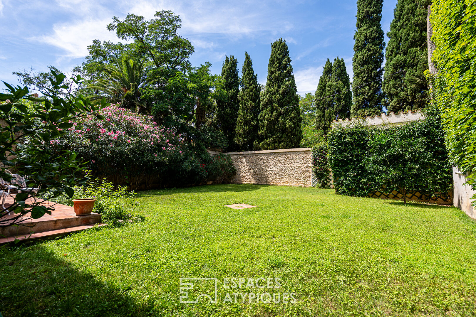 Splendide maison bourgeoise avec jardin bucolique