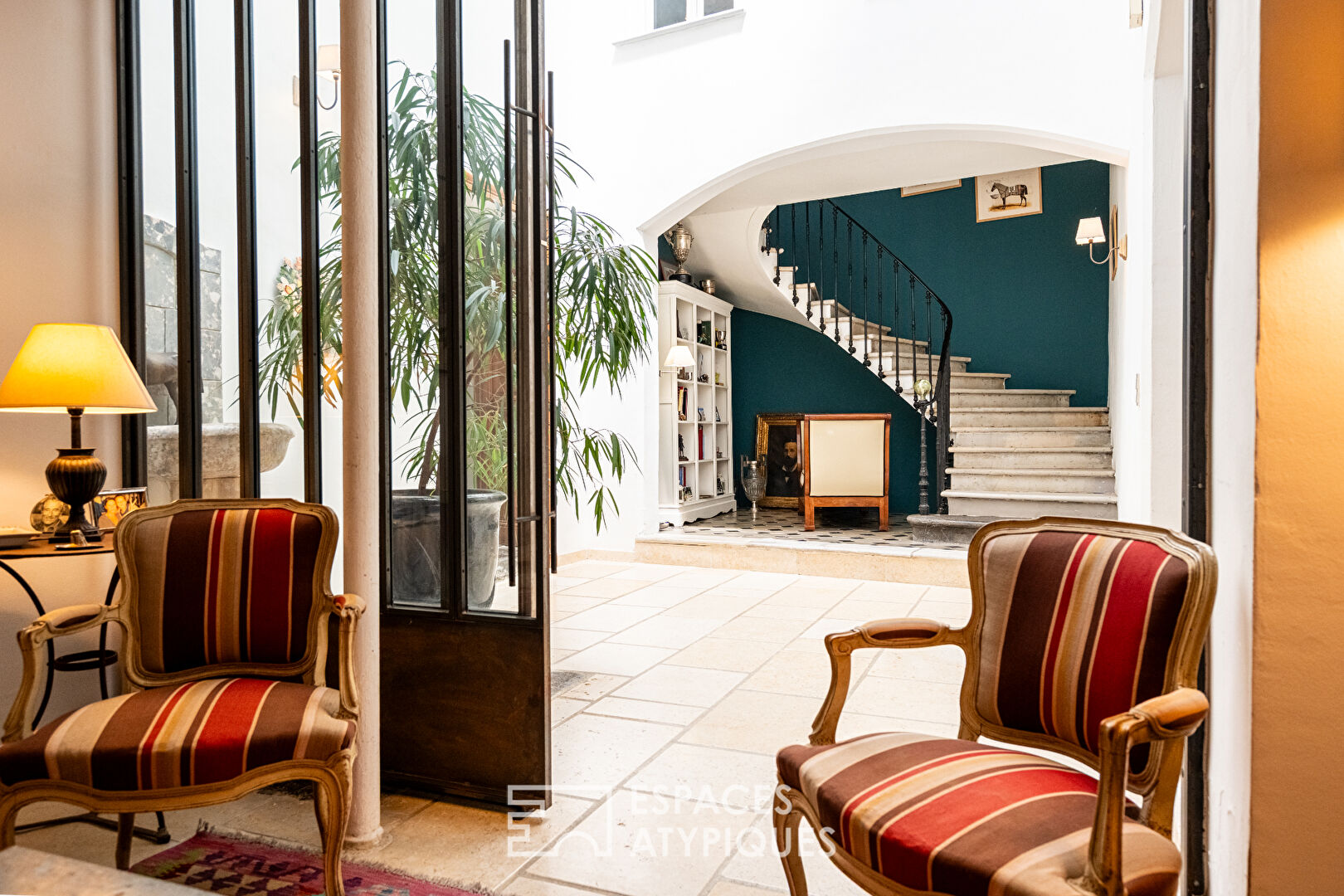 Splendide maison bourgeoise avec jardin bucolique