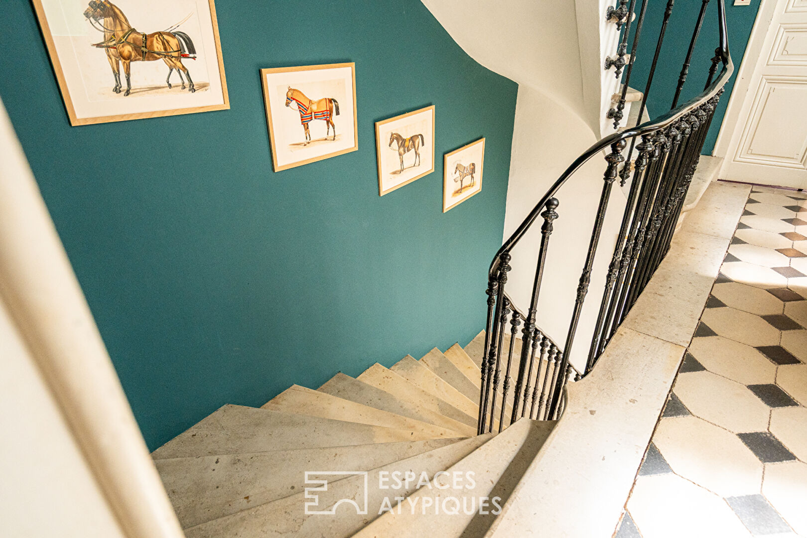 Splendide maison bourgeoise avec jardin bucolique