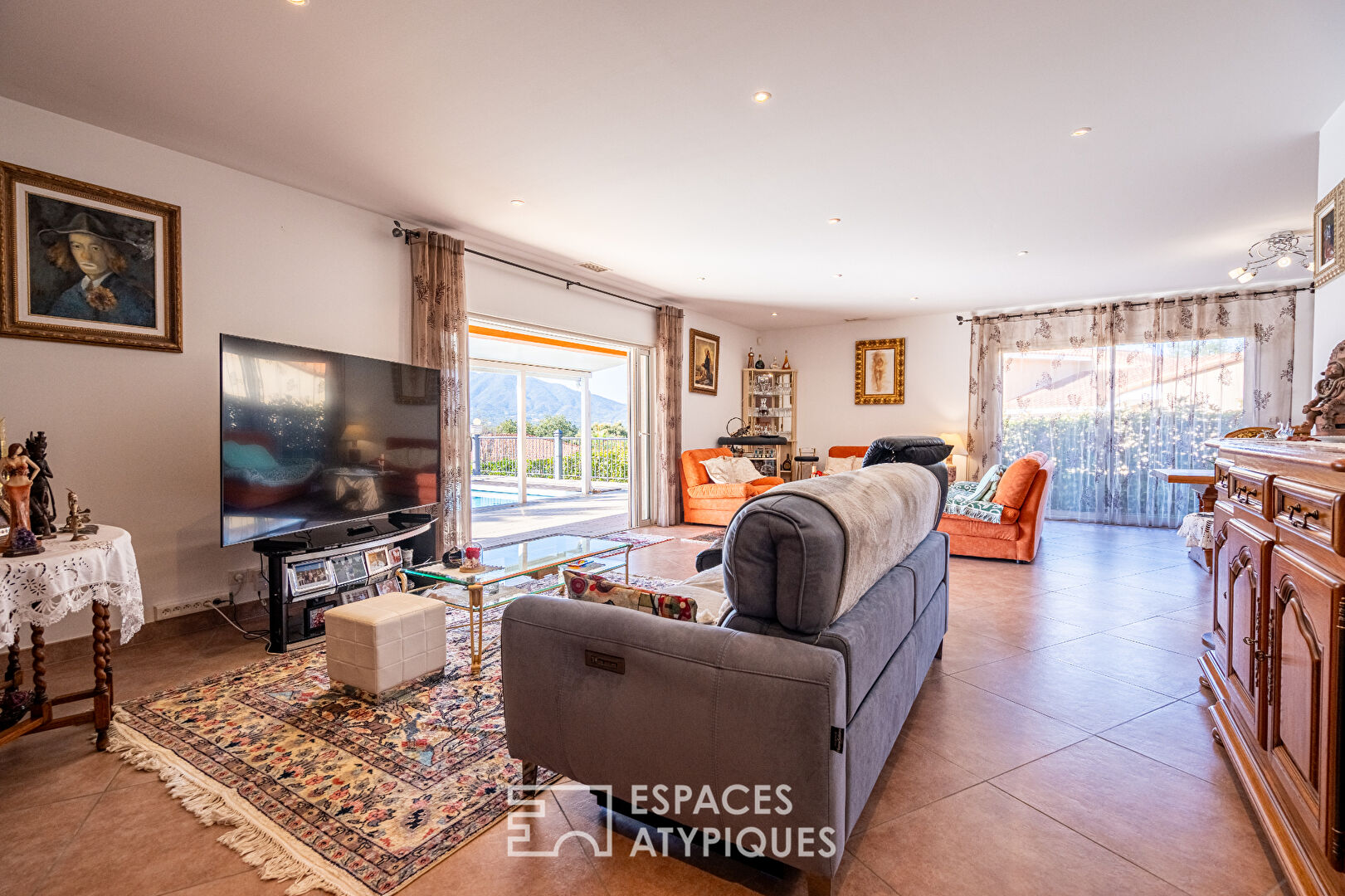 Maison d’architecte avec piscine et terrasse panoramique