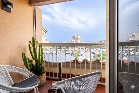 Appartement en dernier étage avec vue sur la Marina à Canet-Plage