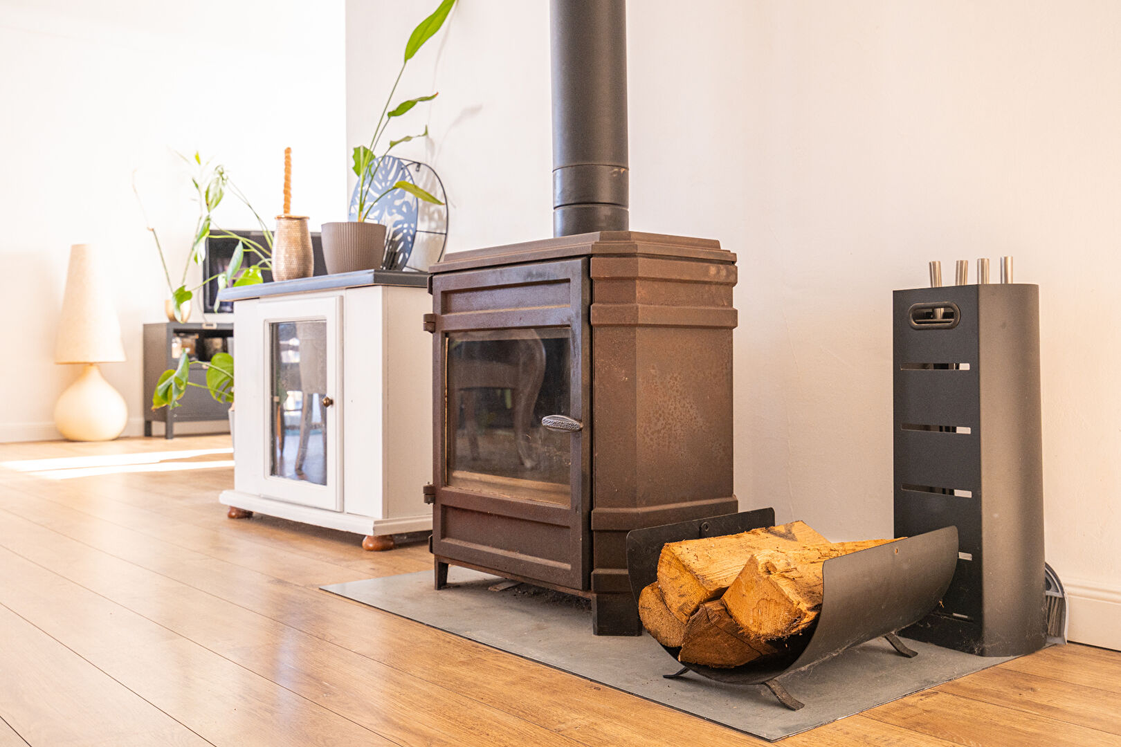 Plain-pied lumineux avec jardin paisible