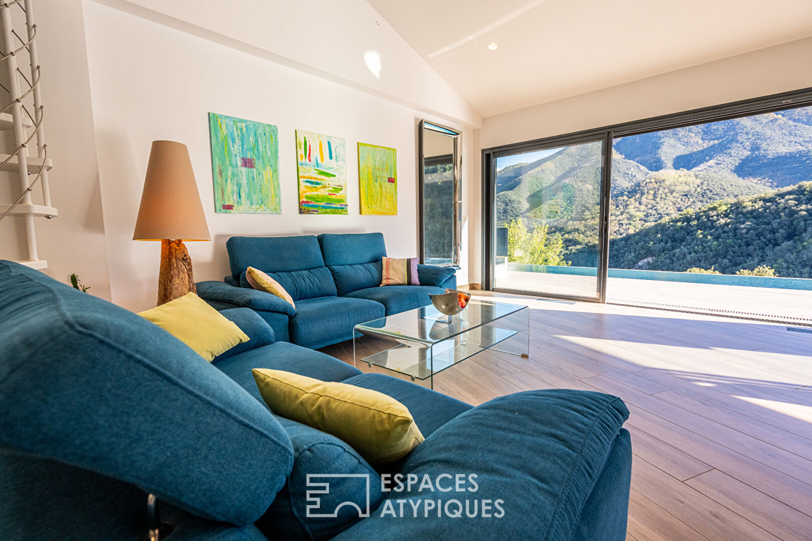 Villa contemporaine au coeur des Albères avec vue panoramique