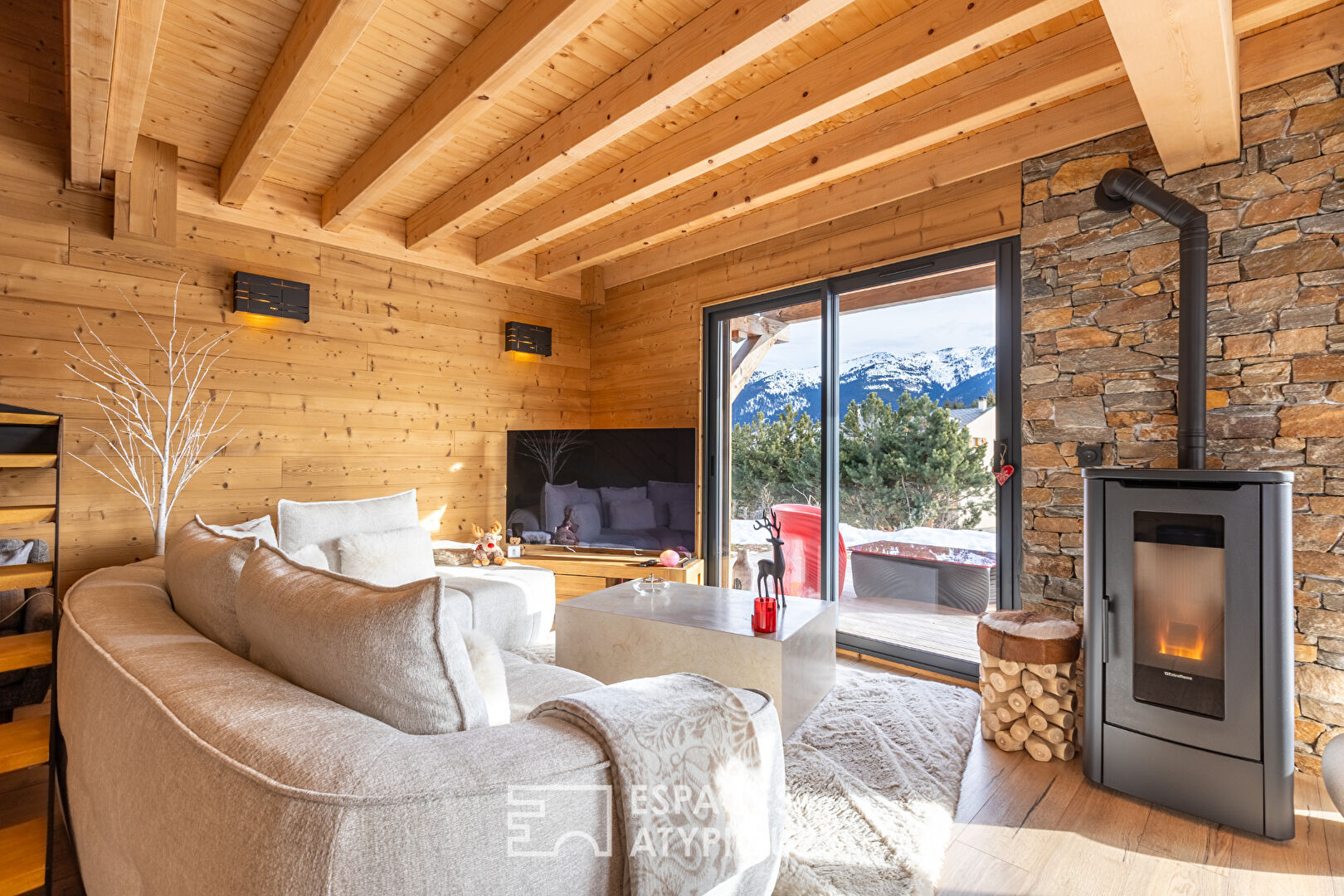 Chalet contemporain avec vue à proximité de Formiguères