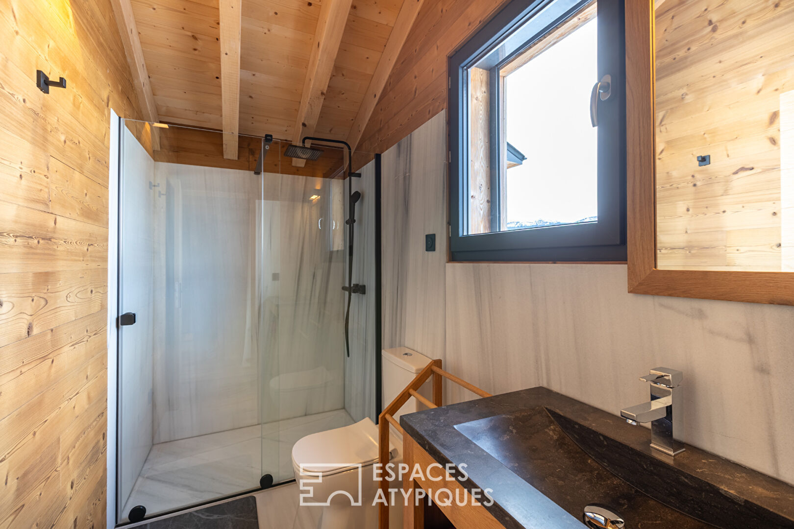 Chalet contemporain avec vue à proximité de Formiguères