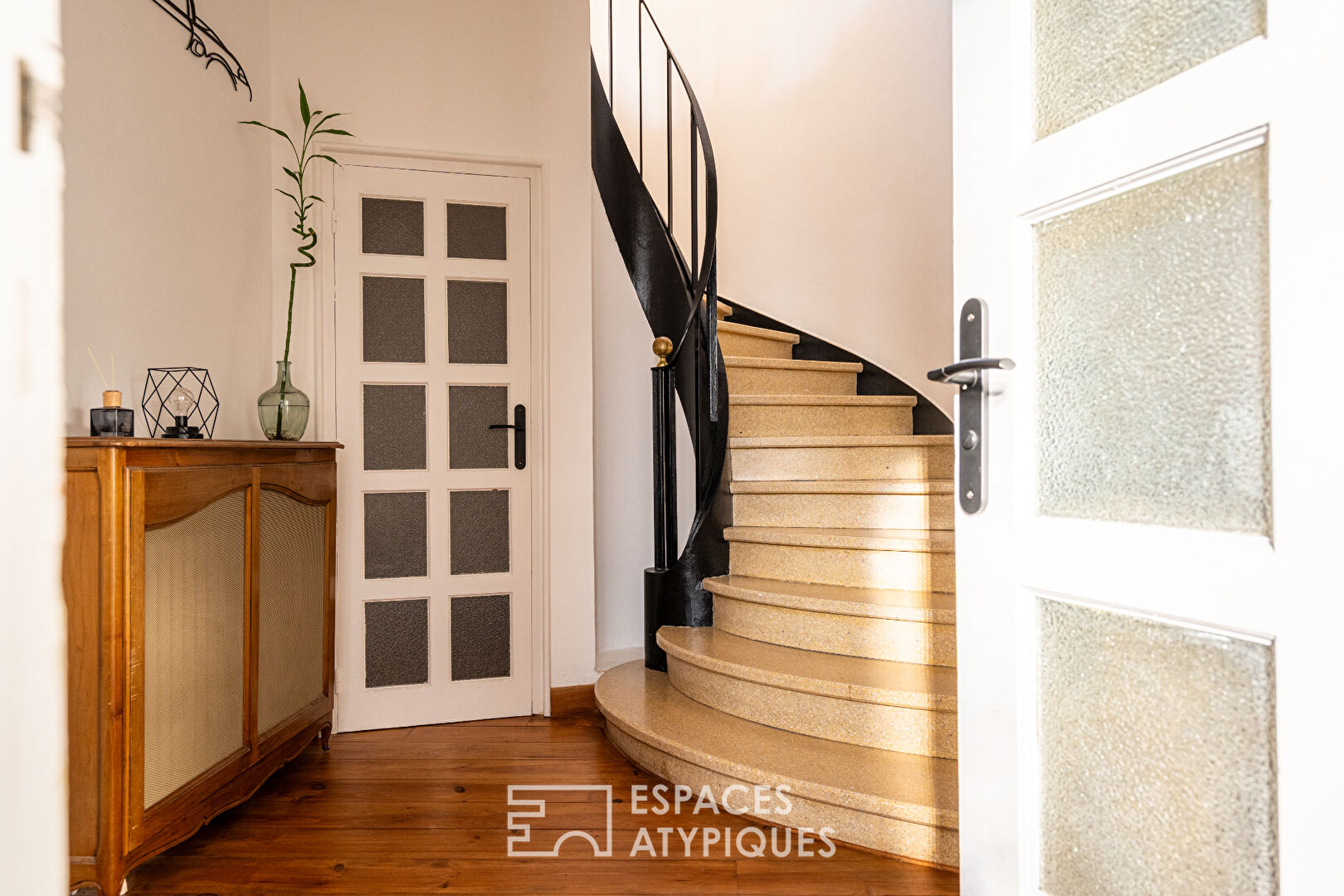 Maison d&rsquo;architecte rénovée aux volumes lumineux