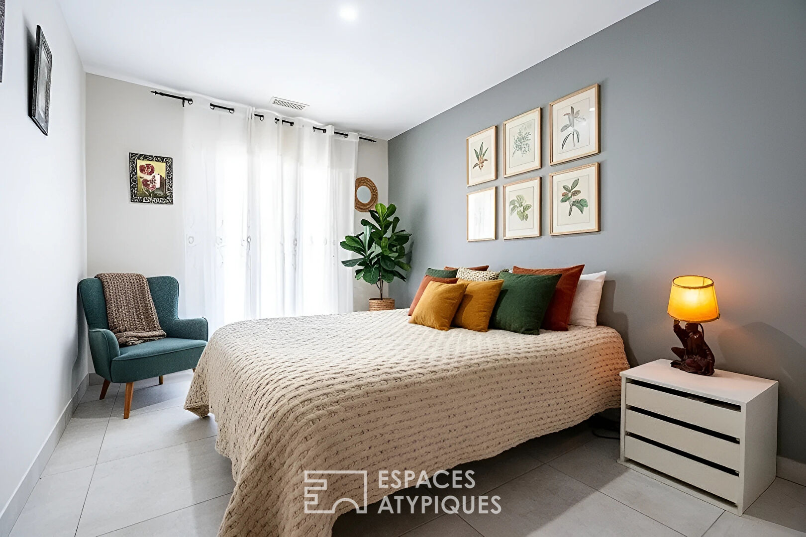 Maison moderne avec vue dégagée