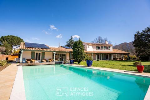 Villa familiale avec panorama sur les Albères et art de vivre méditerranéen