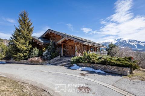 Chalet en fuste face aux Pyrénées dans une atmosphère authentique