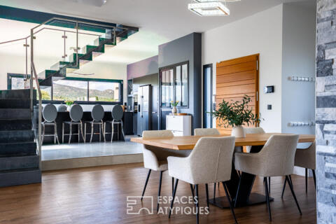 Superbe villa contemporaine avec vue imprenable sur les massifs