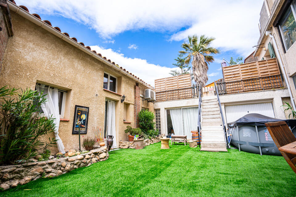 Canet-en-Roussillon village, immeuble de rapport de 1890 avec 5 lots