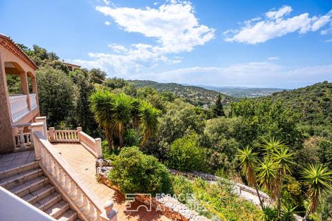 Villa rénovée avec piscine au coeur des Chartreuses