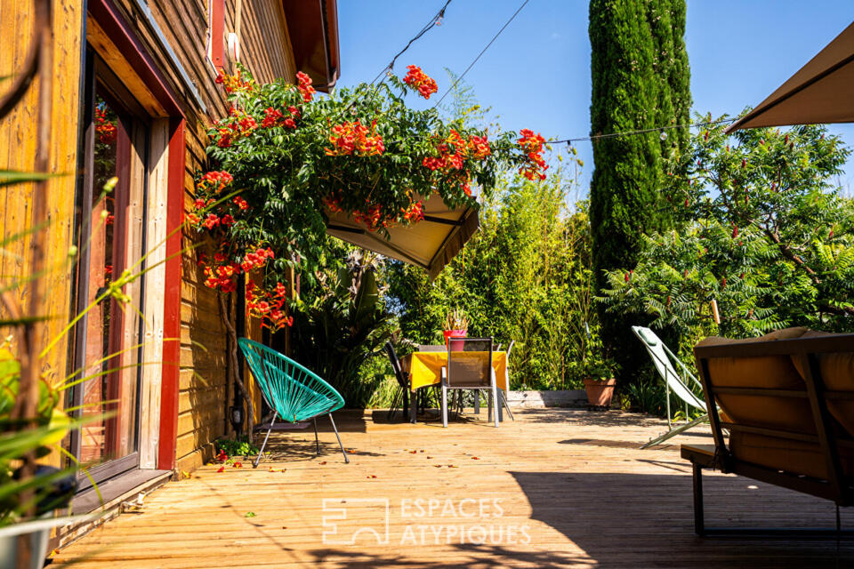 Belle maison à ossature bois au sein d'un domaine de 16 000 m² et de son verger