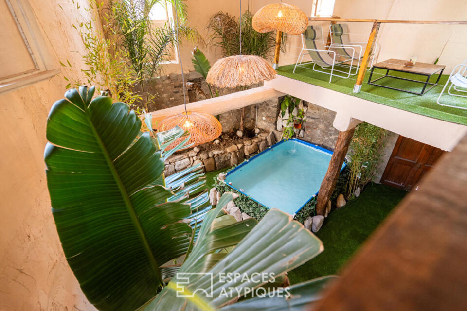 Ancien prieuré romain d'exception avec patio, piscine et garage dans les Pyrénées-Orientales
