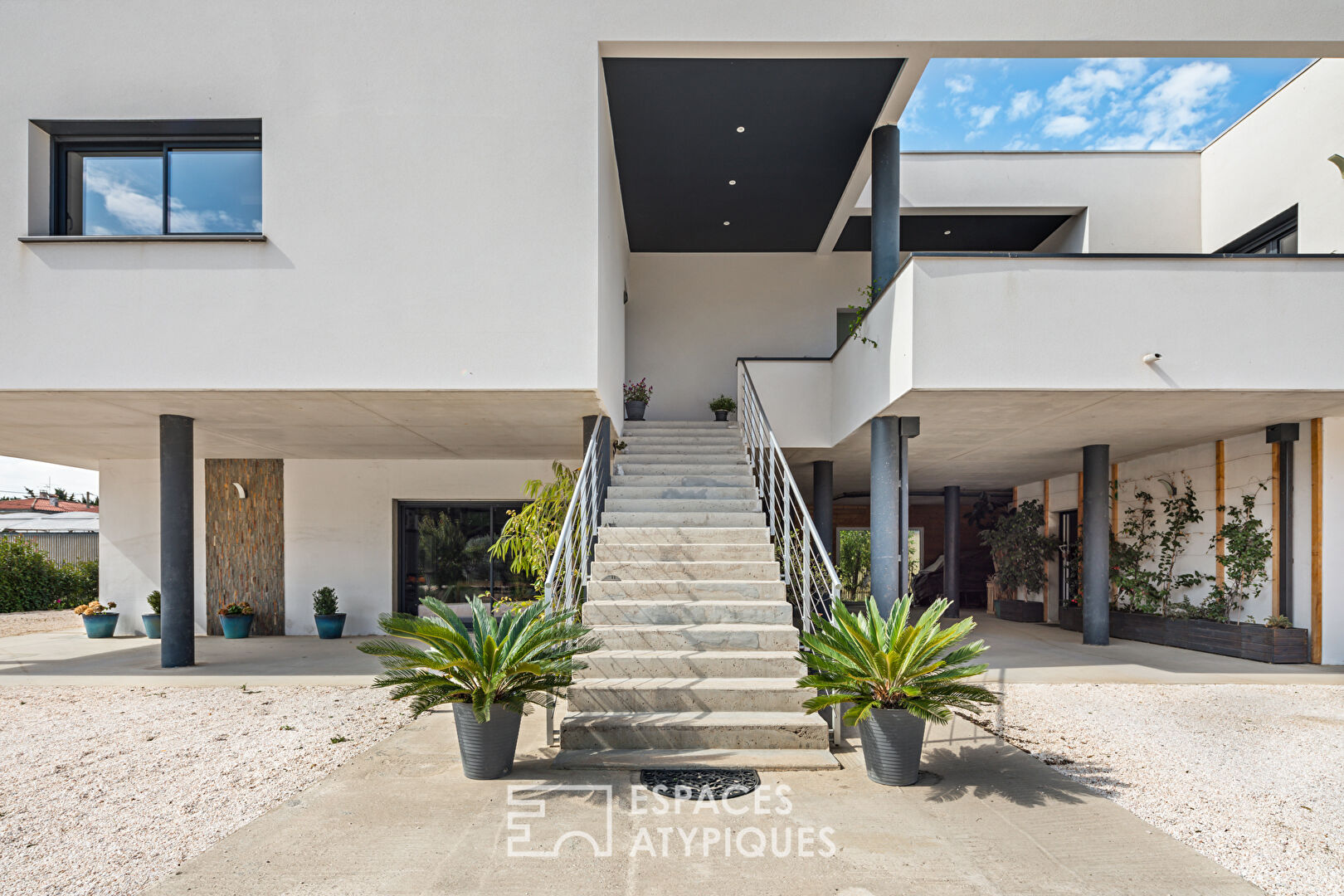 Villa d’architecte dans un écrin de verdure