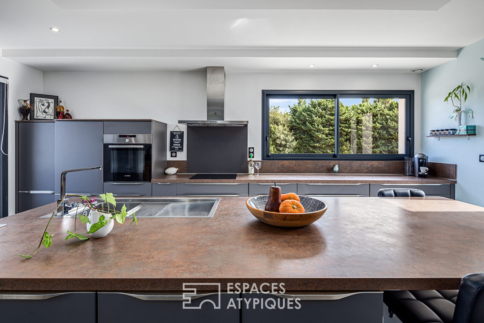 Villa d’architecte dans un écrin de verdure