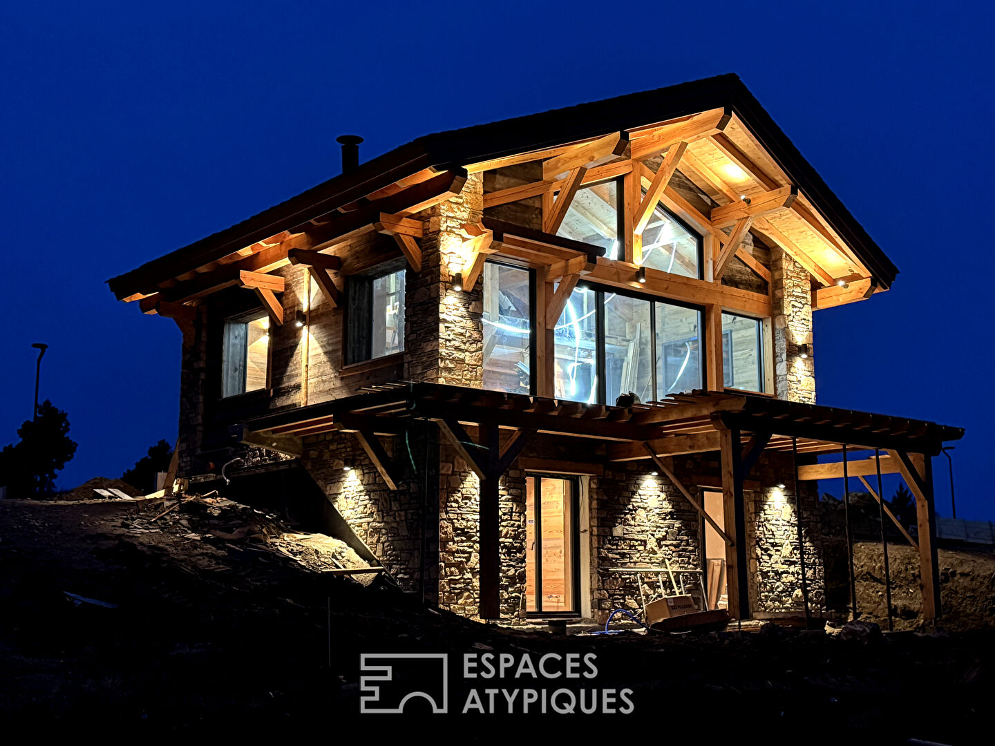 Chalet haut de gamme au pied des pistes