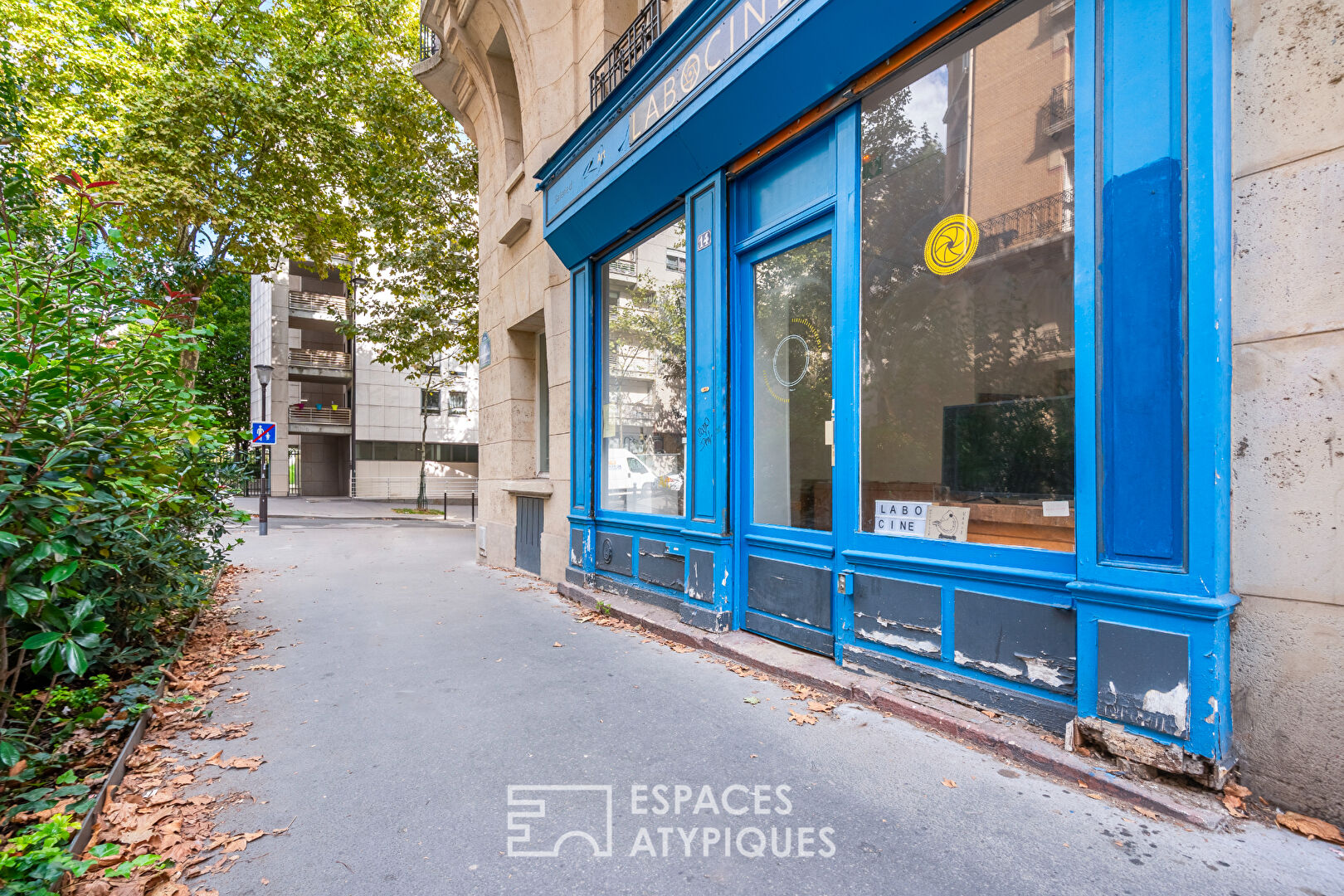 Galerie dans un local à usage commercial