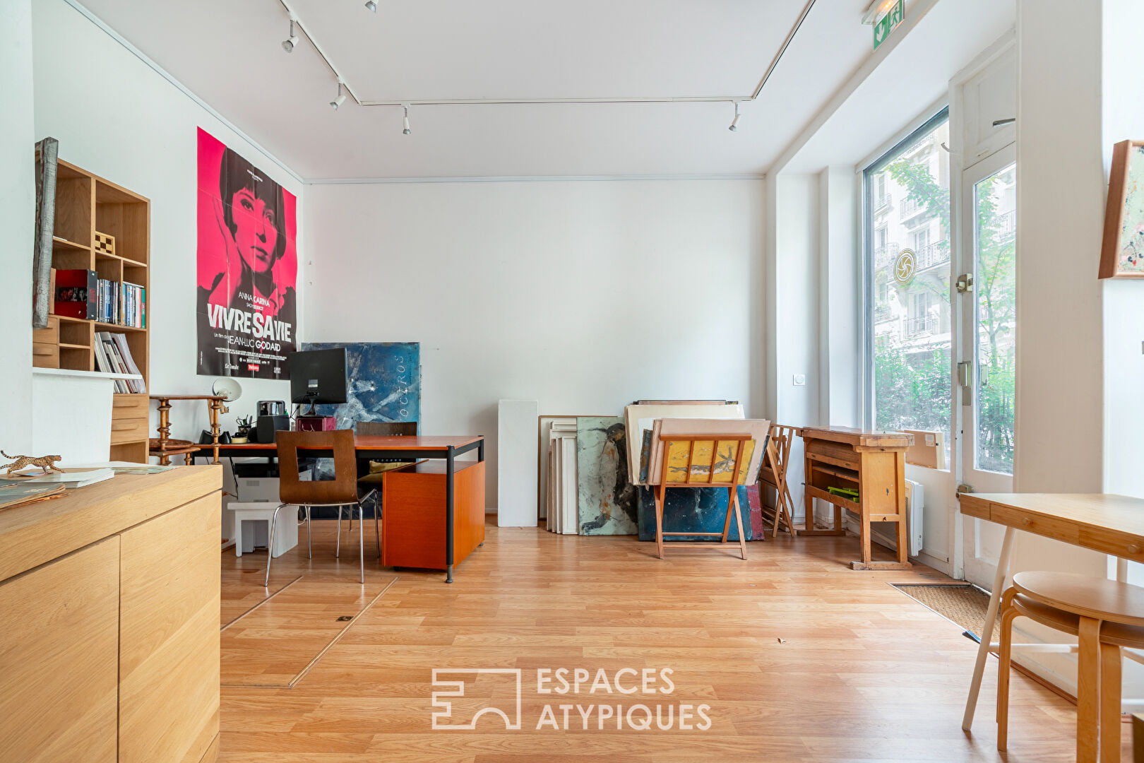 Appartement et local avec cour privative