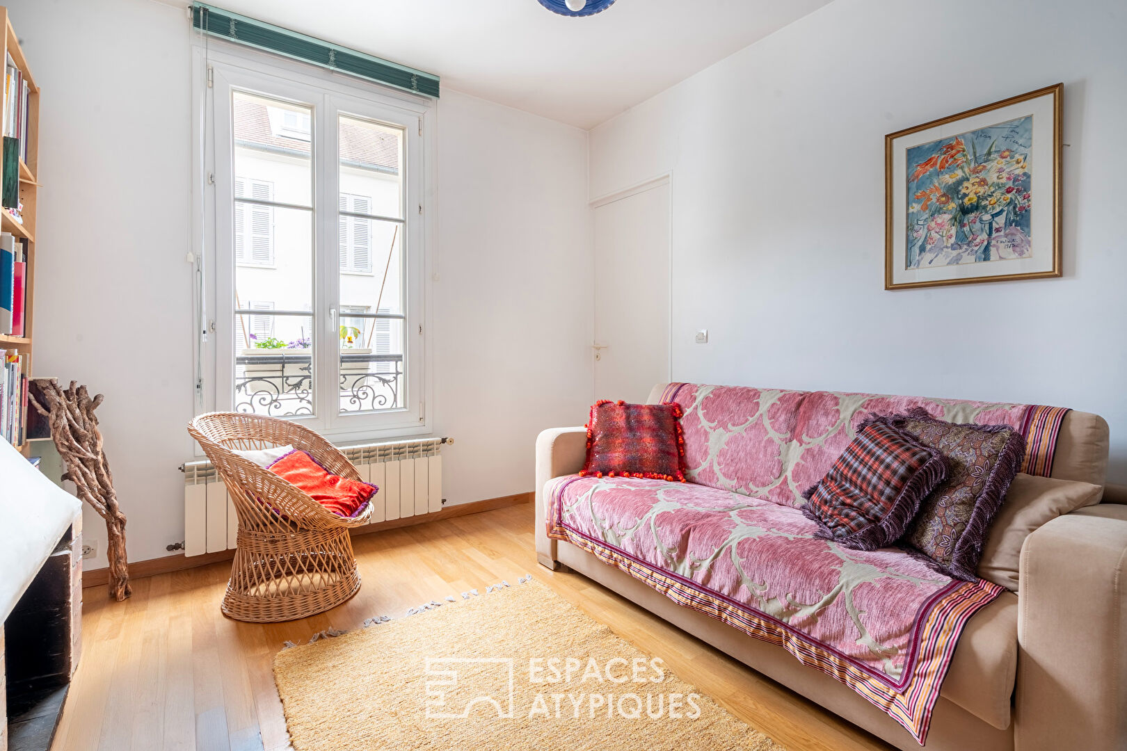 Duplex crossing on the top floor with apartment communicating