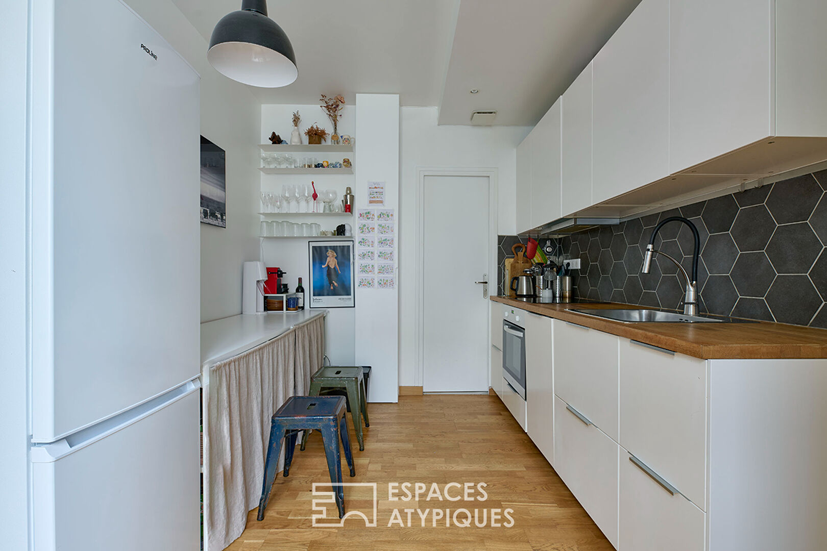 Duplex baigné de lumière à deux pas du marché d’Aligre