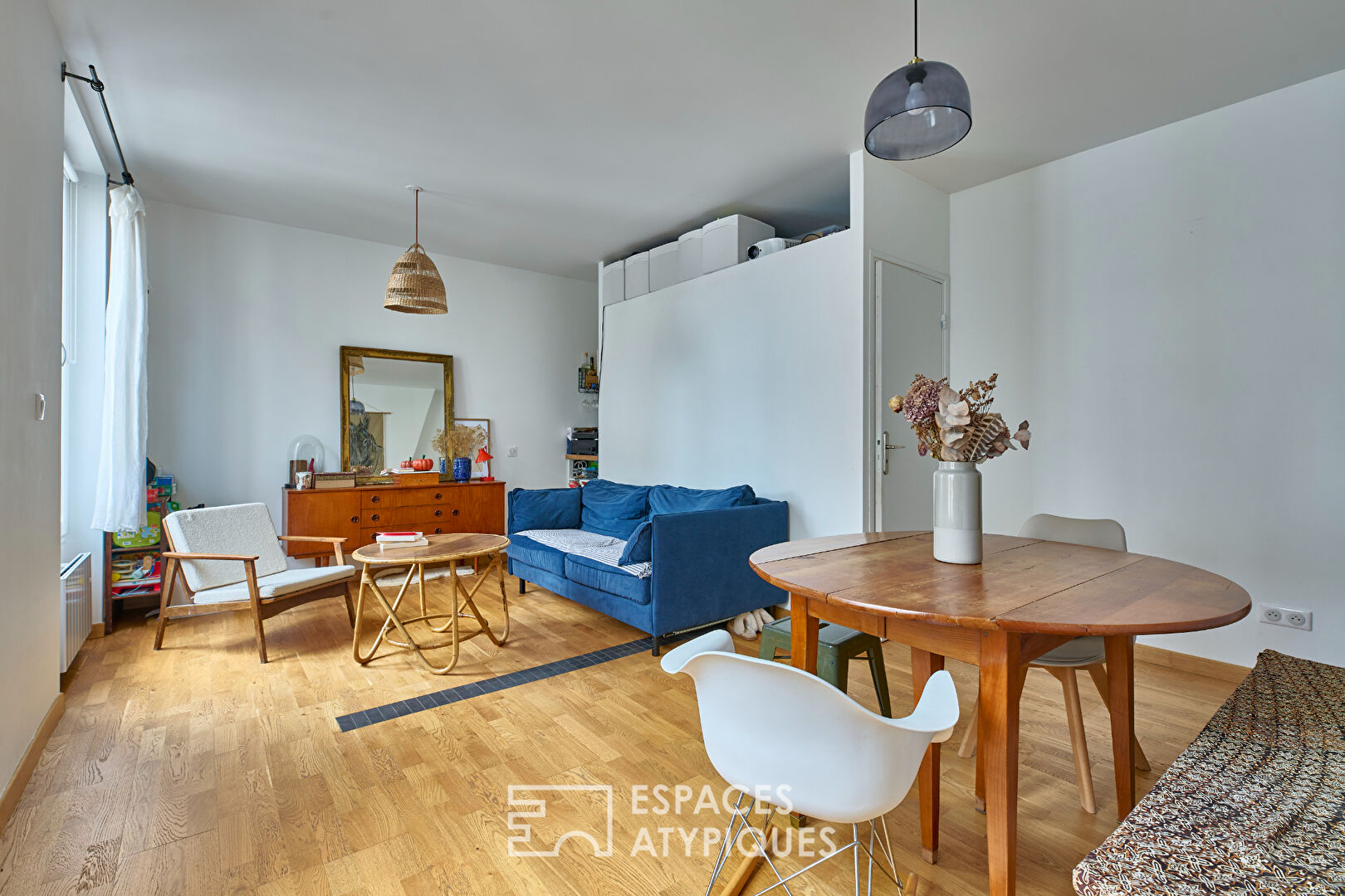 Duplex baigné de lumière à deux pas du marché d’Aligre