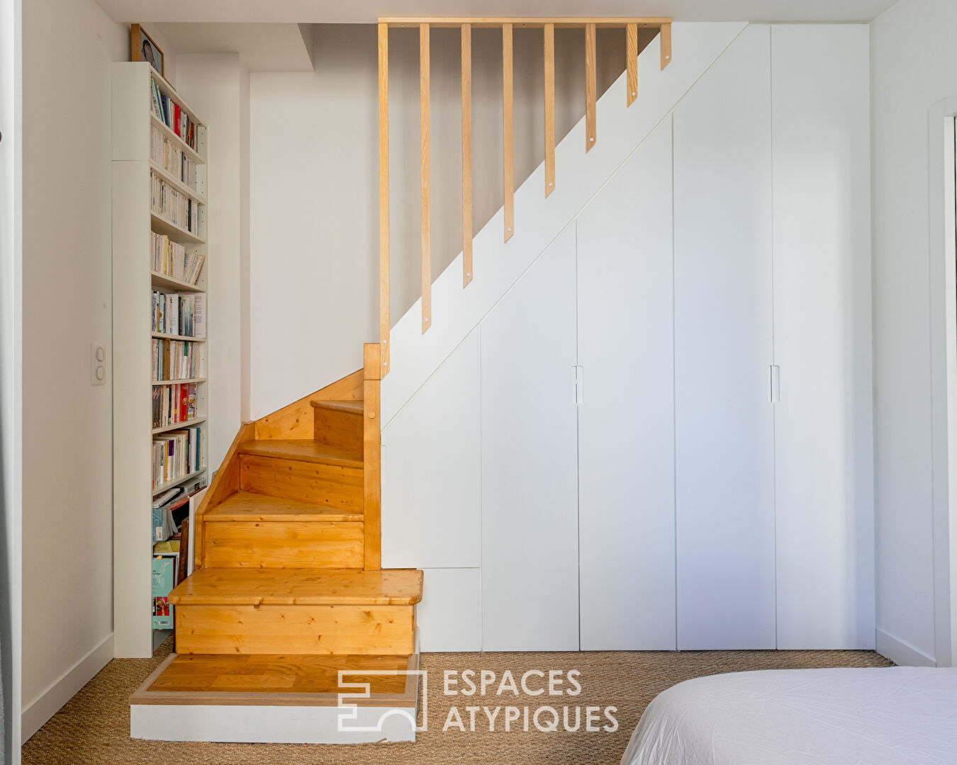 Duplex baigné de lumière à deux pas du marché d’Aligre