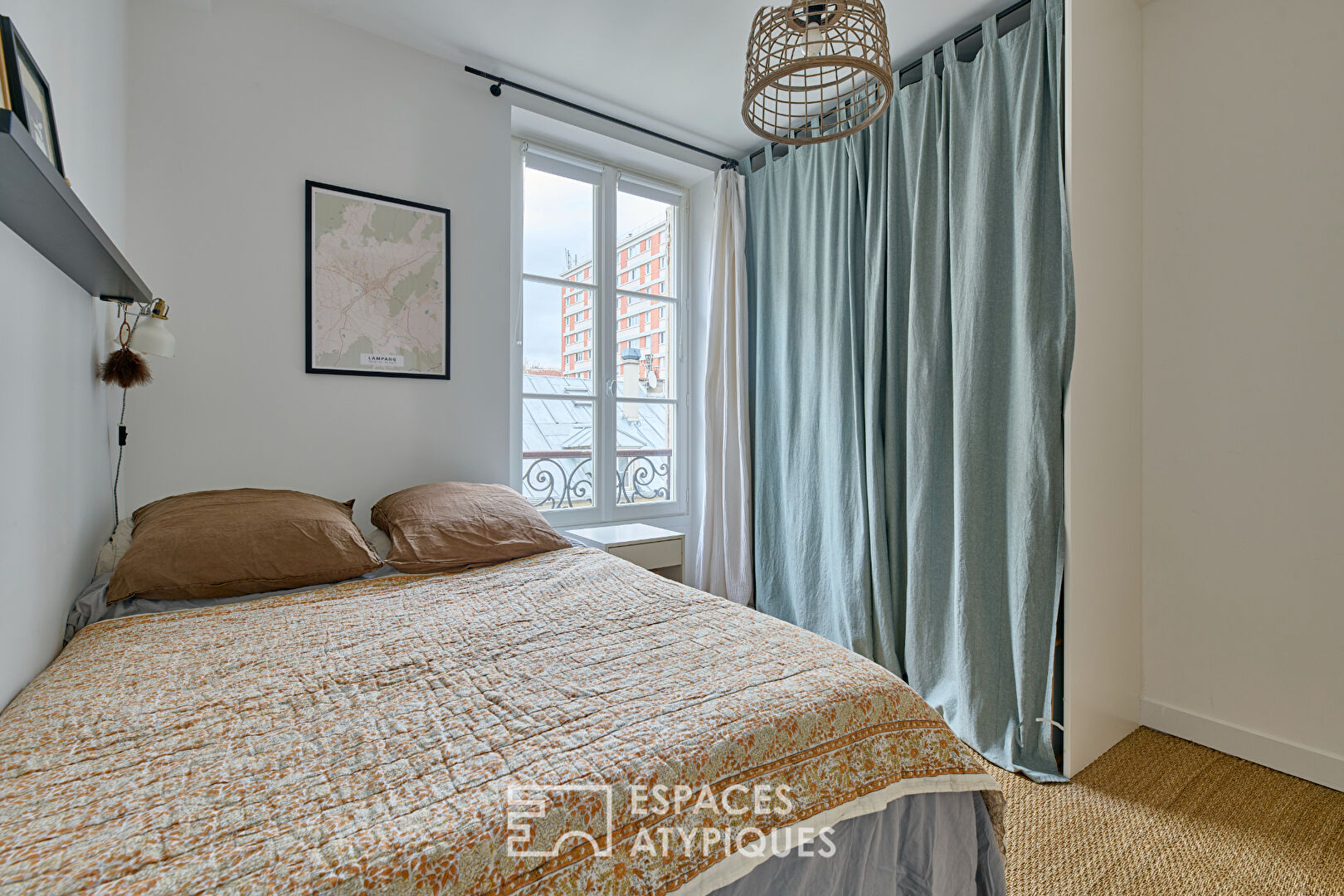 Duplex baigné de lumière à deux pas du marché d’Aligre