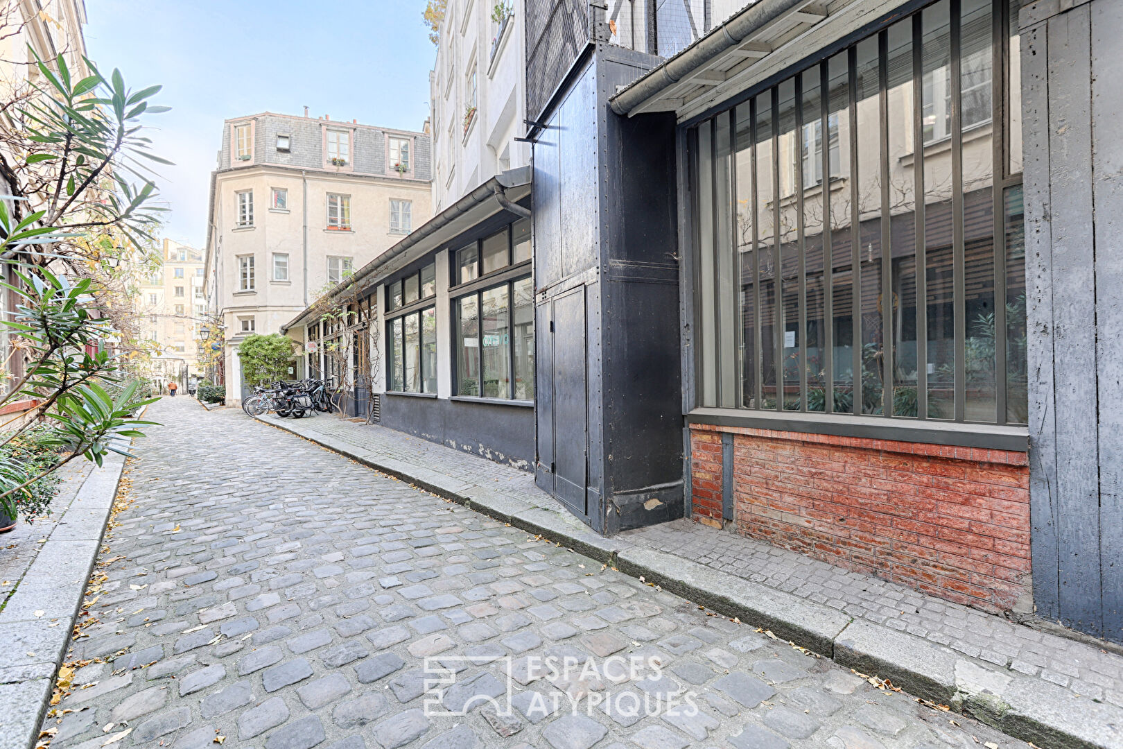Local commercial sur Cour piétonne à Bastille