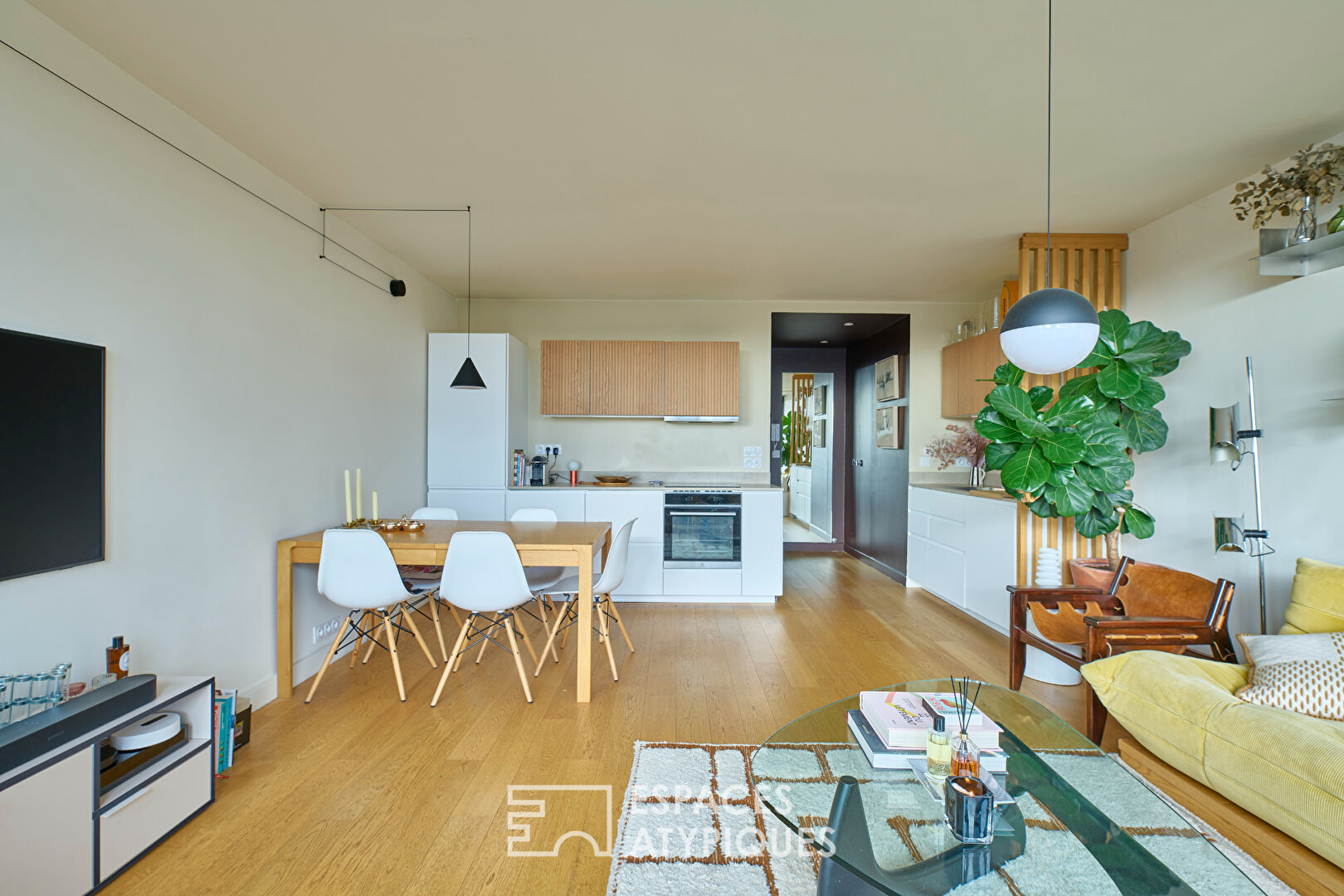 Appartement en étage élevé avec vue dégagée