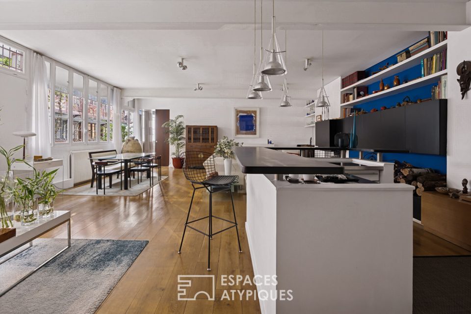 Ancien atelier au coeur d'une cour Eiffel