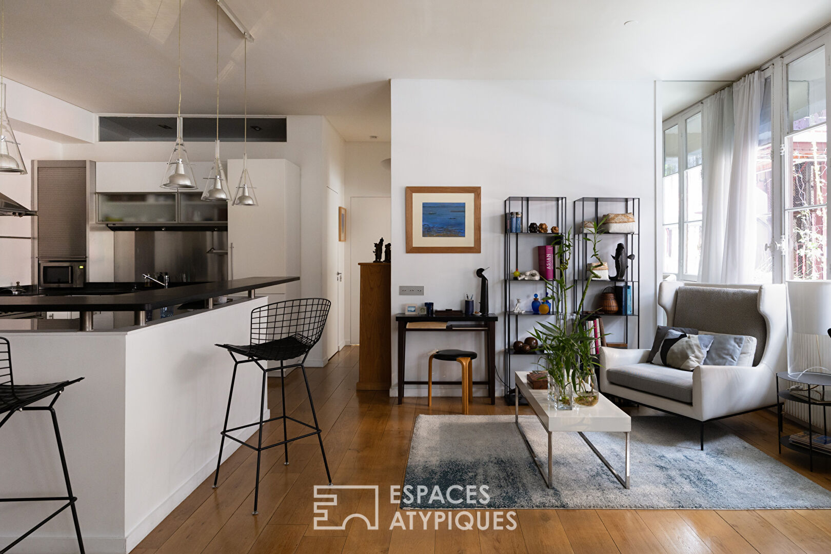 Ancien atelier au coeur d&rsquo;une cour Eiffel