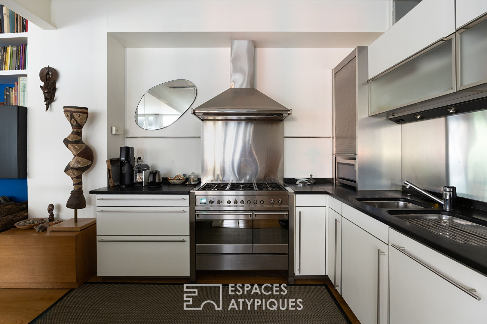 Ancien atelier au coeur d&rsquo;une cour Eiffel