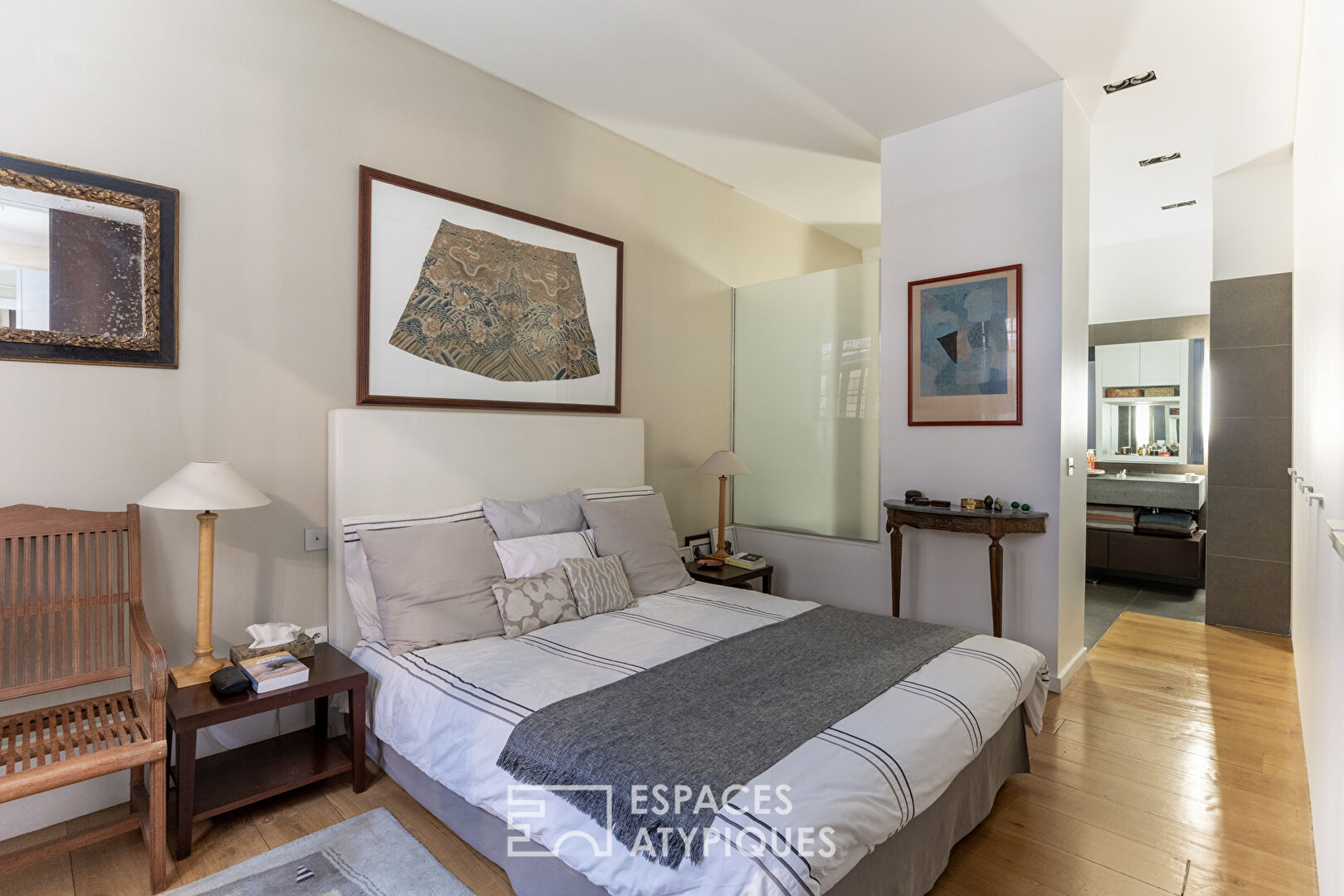 Ancien atelier au coeur d&rsquo;une cour Eiffel