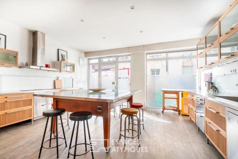 Atelier au rez-de-chaussée sur rue