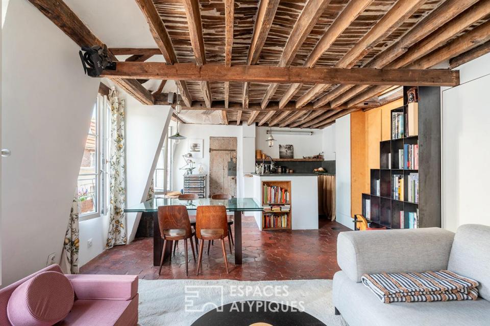 Duplex de charme sous les toits à Bastille