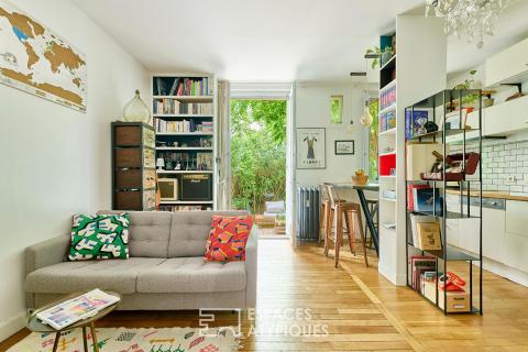 Duplex sur cour avec son jardin arboré