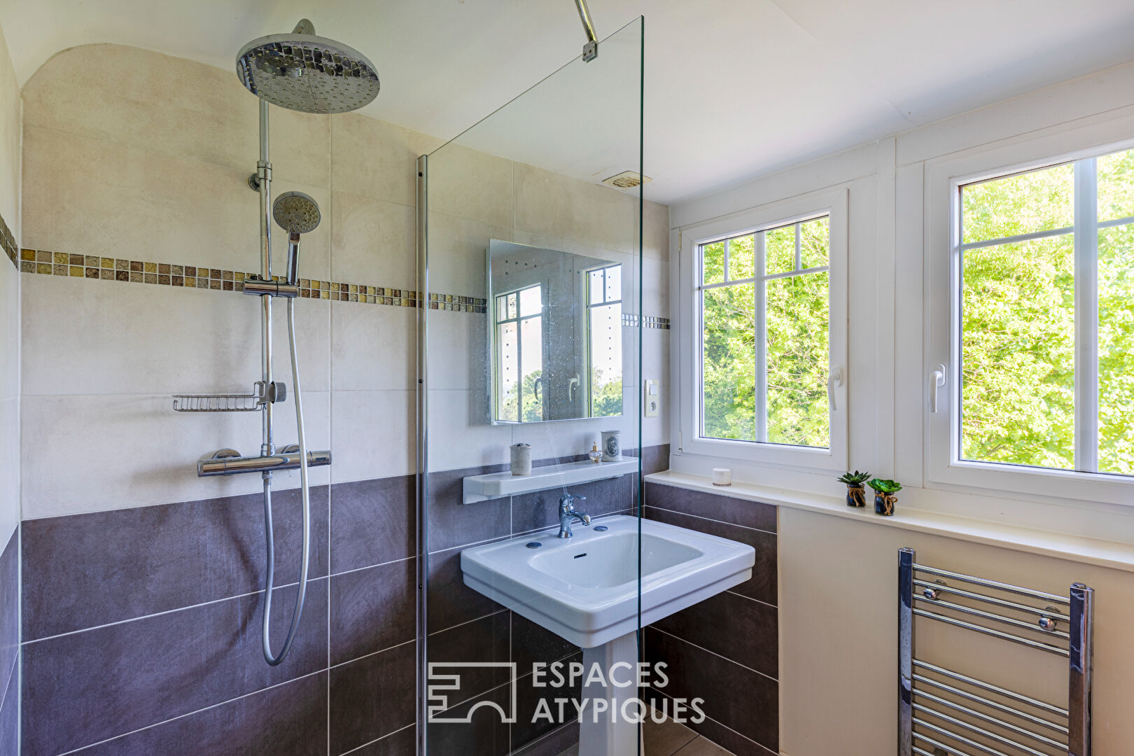 Belle demeure familiale de caractère à proximité de L&rsquo;Isle-Adam