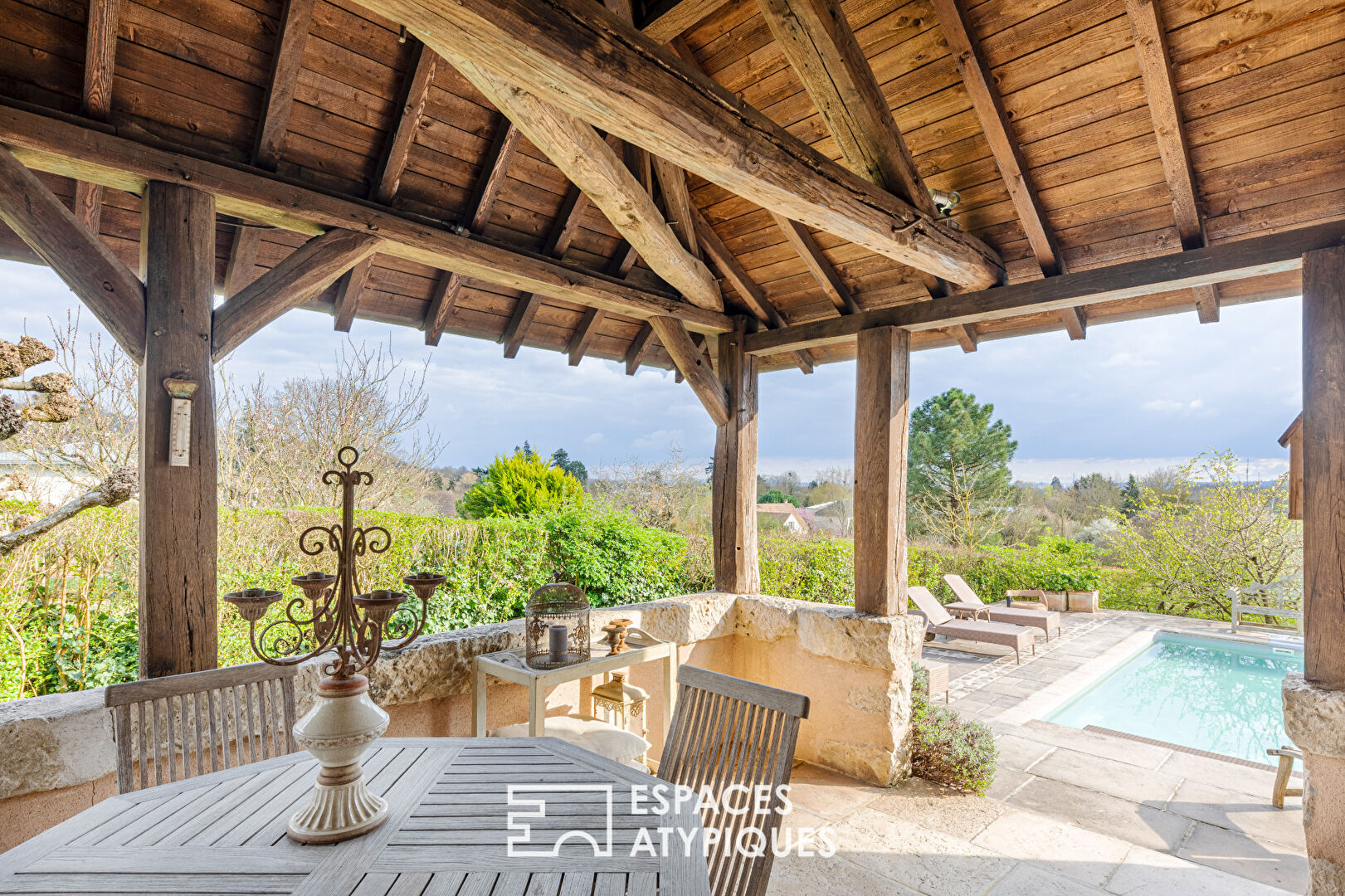 Propriété de charme entre ville et campagne à moins d&rsquo;une heure de Paris