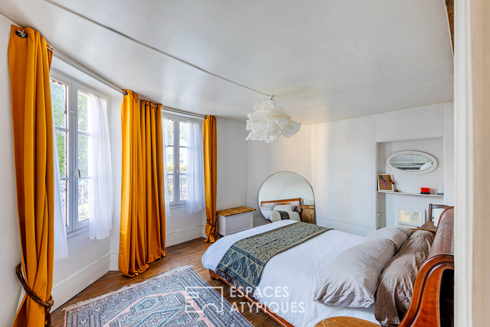 Ensemble immobilier comprenant 2 maisons de charme de 1800, au centre de Nointel à proximité de Presles