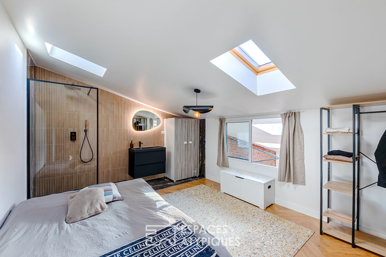 Héritage industriel ! Loft d&rsquo;exception entre ciel et verdure à Argenteuil